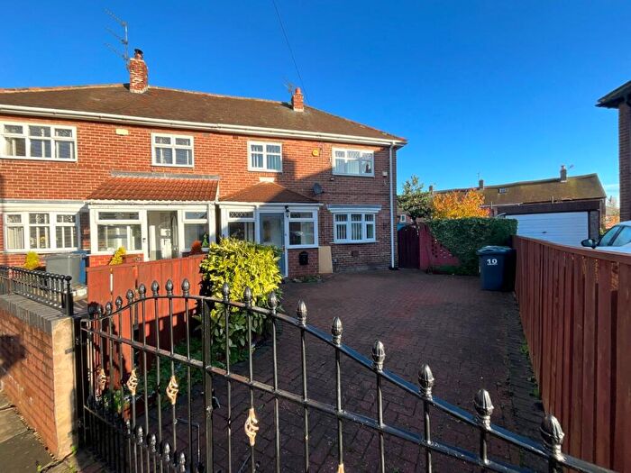 3 Bedroom Semi Detached House For Sale In Palmer Crescent, Hebburn, NE31