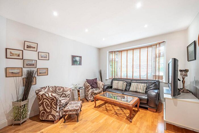 4 Bedroom Semi-Detached House To Rent In Holders Hill Road, Mill Hill East, London, NW7