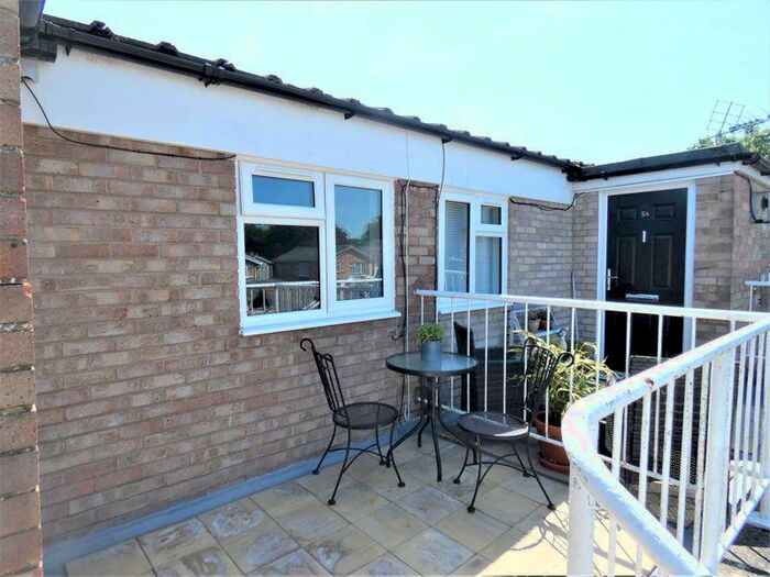 2 Bedroom Flat To Rent In Stubbington Green, Fareham, PO14