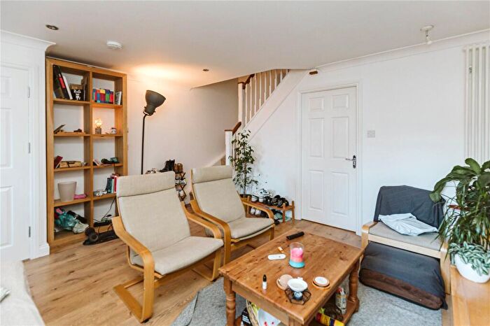 4 Bedroom End Of Terrace House To Rent In Trubshaw Close, Horfield, Bristol, BS7