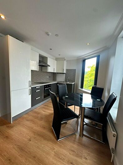 1 Bedroom Flat To Rent In Kinfauns House, Goodmayes Road, Goodmayes, Ilford, Redbridge, IG3