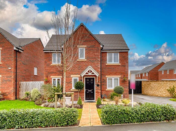 3 Bedroom Detached House For Sale In Hodding Road, Worksop, S80