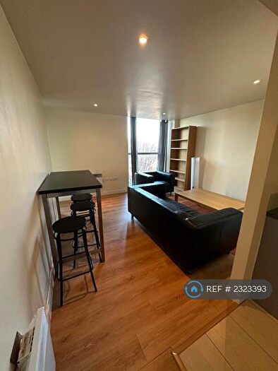 2 Bedroom Flat To Rent In Bacon Street, London, E2