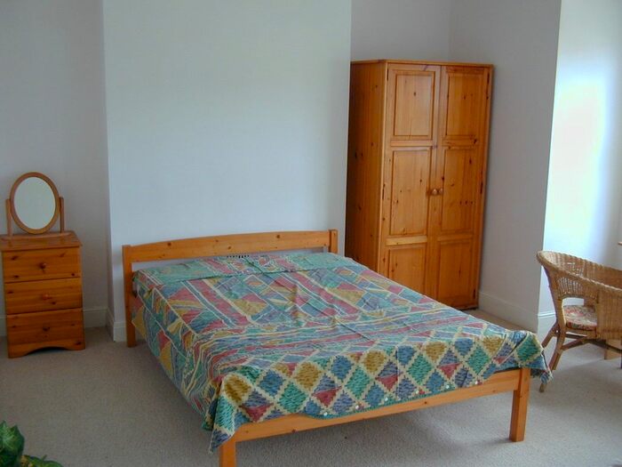 5 Bedroom Terraced House To Rent In Vivian Road, Swansea, SA2