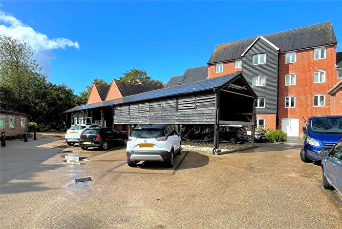 1 Bedroom Retirement Property For Sale In Springwell, Havant, Hampshire, PO9