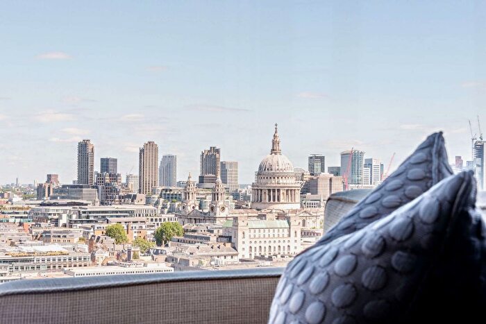 3 Bedroom Flat For Sale In One Blackfriars, London, SE1