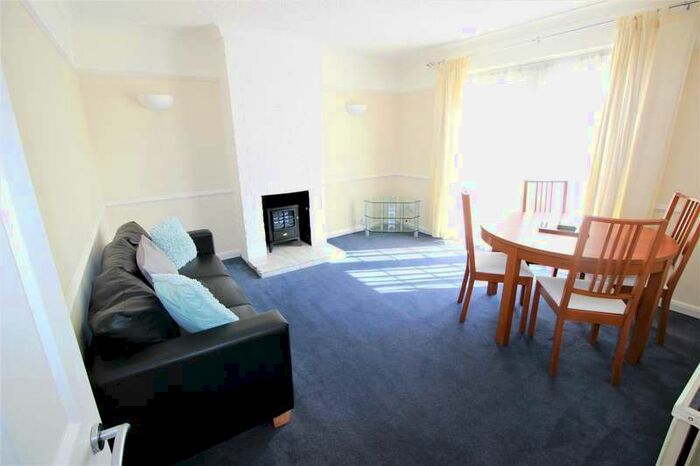 4 Bedroom Terraced House To Rent In Orchard Waye, Uxbridge, , UB8
