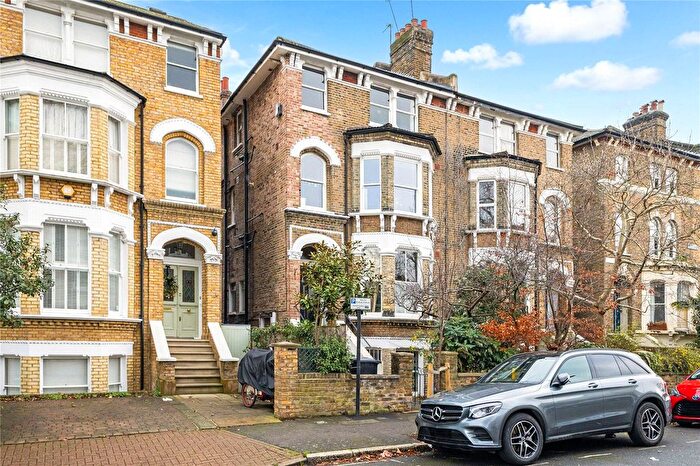 2 Bedroom Flat To Rent In Bromfelde Road, London, SW4