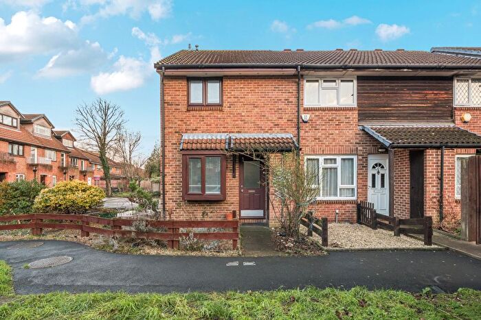 1 Bedroom End Terrace House To Rent In Sutherland Drive, Merton Abby Estate, Wimbledon, London, SW19