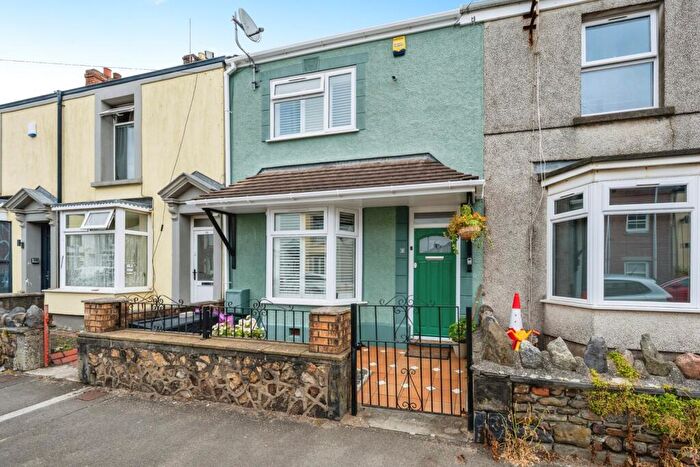 3 Bedroom Terraced House For Sale In Argyle Street, Swansea, SA1