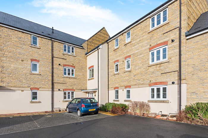2 Bedroom Apartment To Rent In Walker Drive, Faringdon, Oxon, SN7