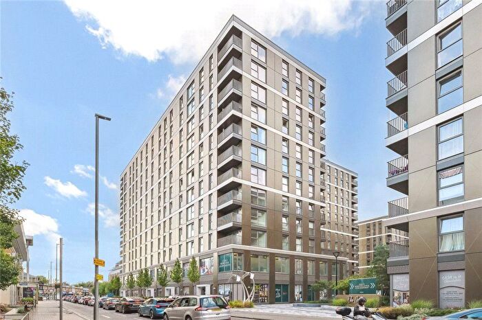 1 Bedroom Flat To Rent In Eden Grove, Staines-Upon-Thames, Surrey, TW18