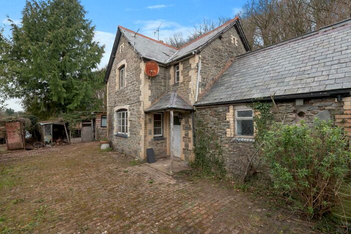 3 Bedroom Cottage For Sale In Stapleton, Herefordshire, LD8