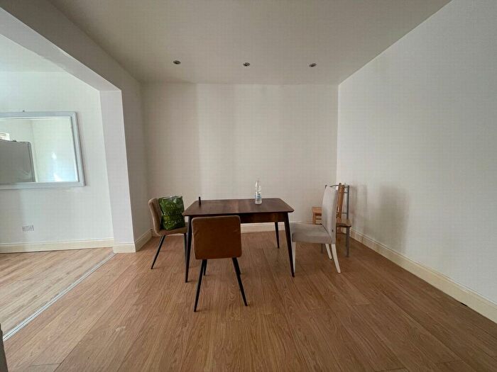 4 Bedroom Terraced House To Rent In Wateville Road, Tottenham, N17