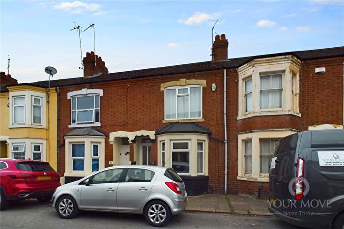 3 Bedroom Terraced House To Rent In Euston Road, Northampton, NN4