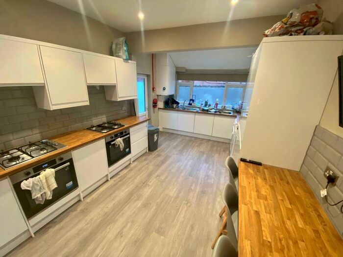 9 Bedroom End Of Terrace House To Rent In Larkdale Street, Arboretum, NG7