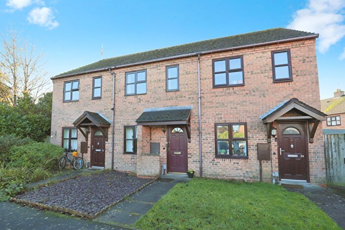 2 Bedroom Semi-Detached House For Sale In Baker Drive, Wellesbourne, Warwick, CV35
