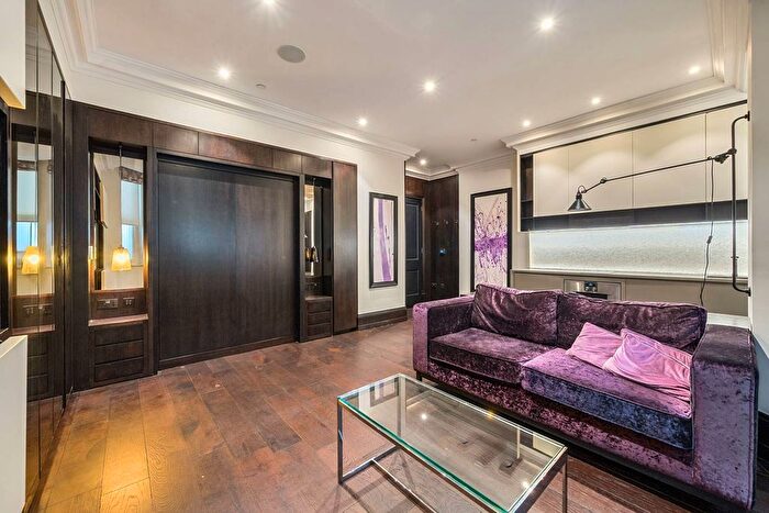 1 Bedroom Flat To Rent In Beaufort Gardens, Sloane Square, London, SW3