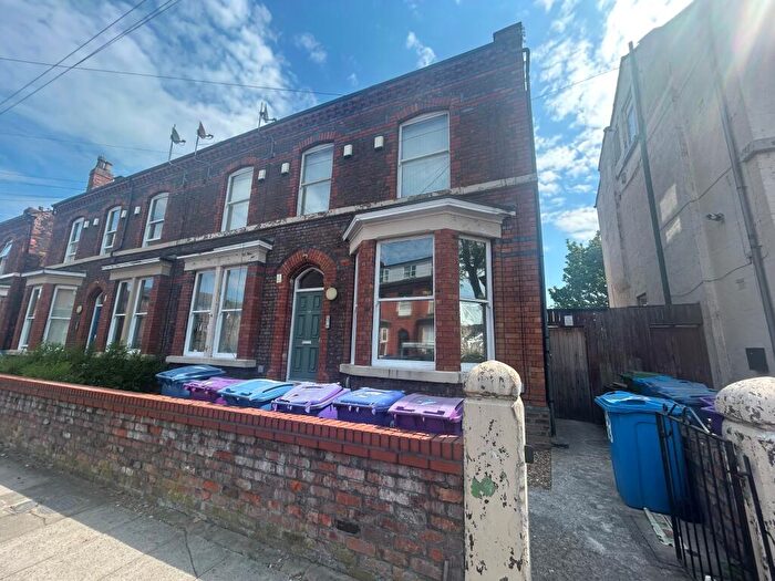 2 Bedroom Apartment To Rent In Hartington Road, L8