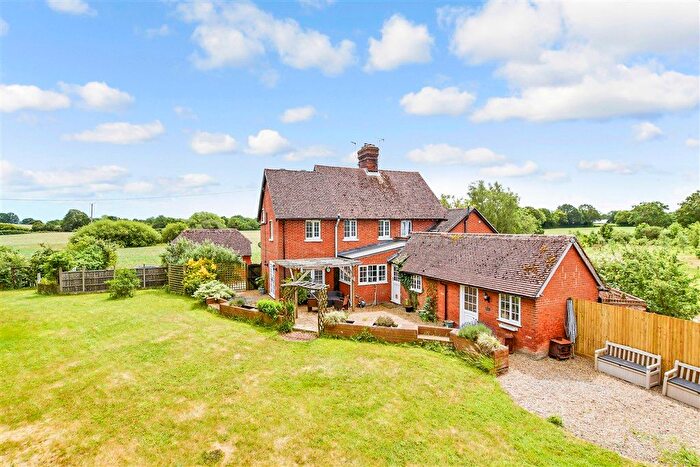 3 Bedroom Semi-Detached House For Sale In Pristling Lane, Staplehurst, Tonbridge, Kent, TN12