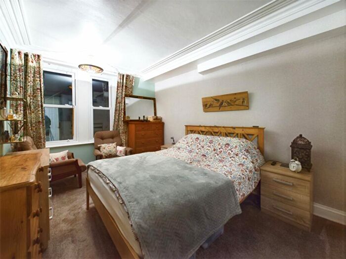 2 Bedroom Apartment For Sale In South Road, Weston-super-Mare, North Somerset, BS23