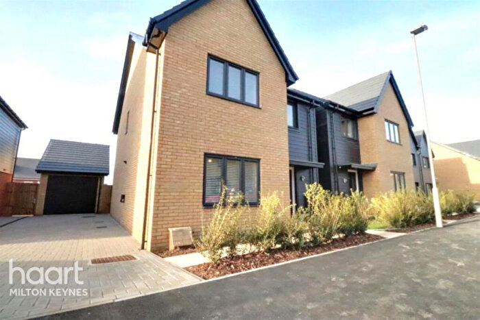 4 Bedroom Detached House To Rent In Chalice Way, Eagle Farm South, MK17