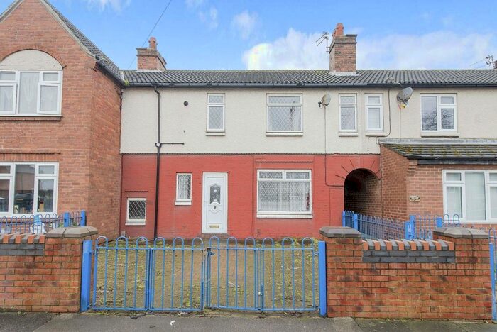 3 Bedroom Terraced House To Rent In Fryston Road, Castleford, West Yorkshire, WF10