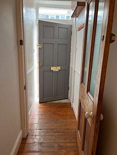 1 Bedroom Flat To Rent In Maryfield Place, Edinburgh, EH7