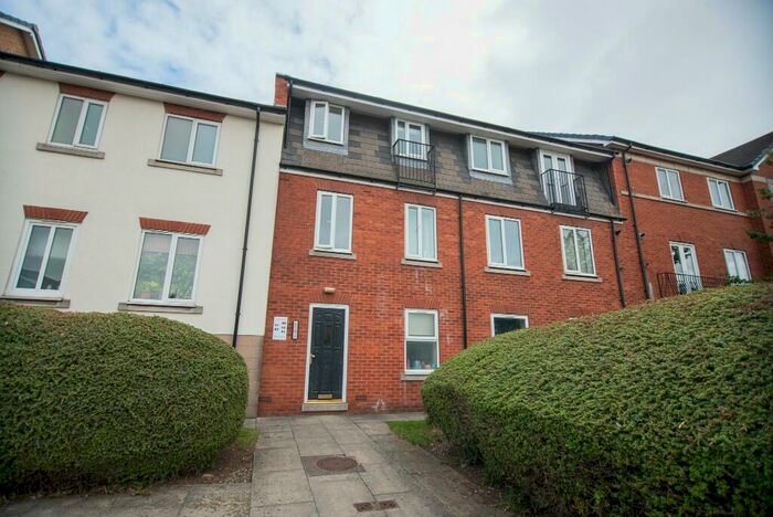 2 Bedroom Flat To Rent In Ha'penny Bridge Way, Hull, East Riding Of Yorkshire, HU9