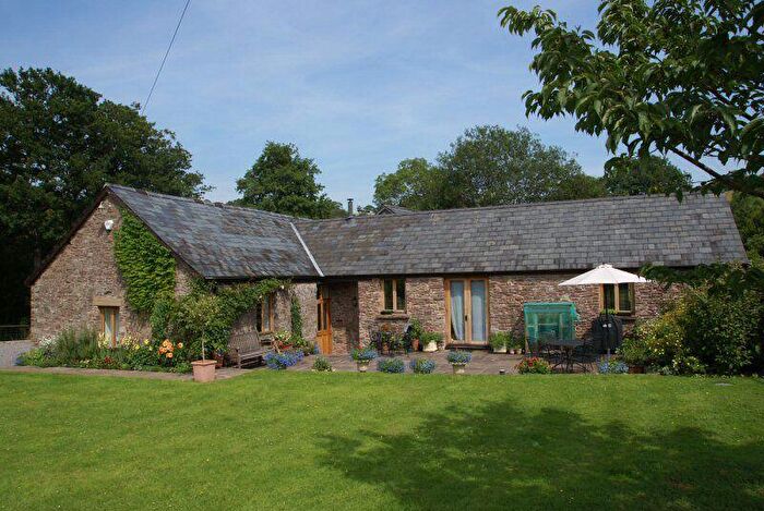 4 Bedroom Detached Bungalow To Rent In Pandy, Abergavenny, NP7