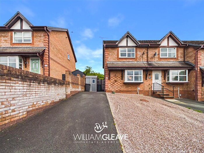 2 Bedroom House For Sale In Hewitt Close, Penrhyn Bay, Llandudno, Conwy, LL30
