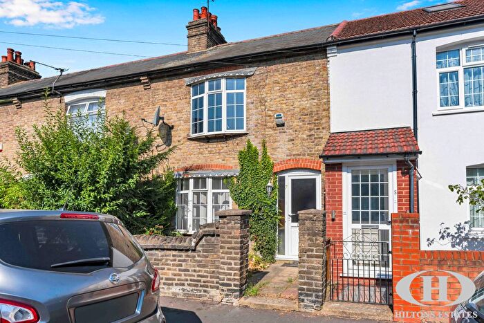 2 Bedroom Terraced House For Sale In Cranmer Road, Hayes, UB3