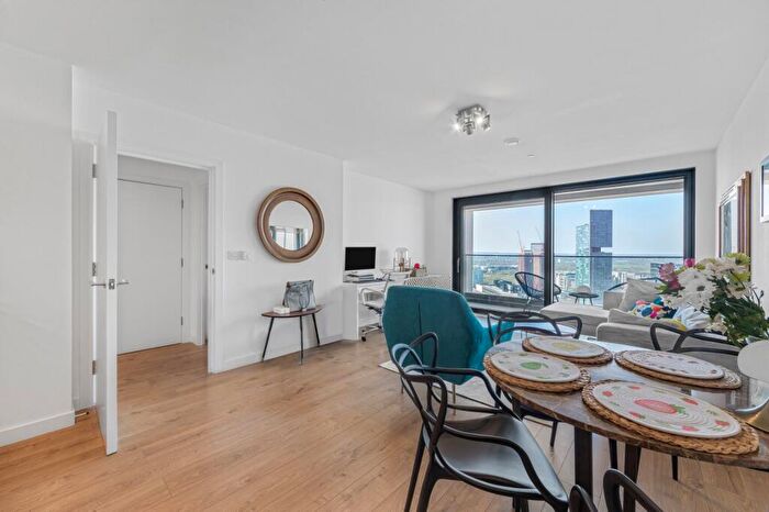 1 Bedroom Flat To Rent In Legacy Tower, Great Eastern Road, E15