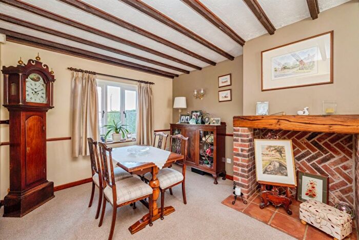 3 Bedroom Semi-detached House For Sale In Dereham Road, Bawdeswell, Dereham, NR20