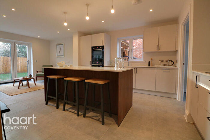 5 Bedroom Detached House For Sale In Spa Farm, Stratford Upon Avon, CV37