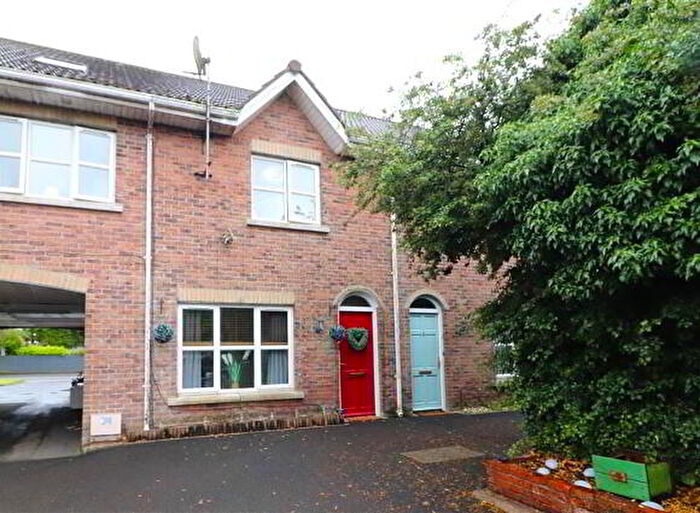 3 Bedroom TownHouse For Sale In Station Court, Lisburn, BT28