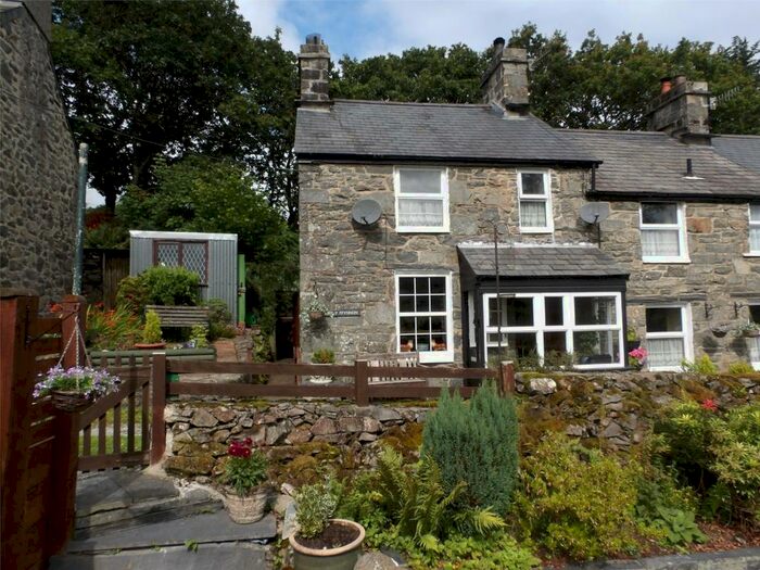 4 Bedroom Terraced House For Sale In Gellilydan Terrace, Gellilydan, Blaenau Ffestiniog, Gwynedd, LL41