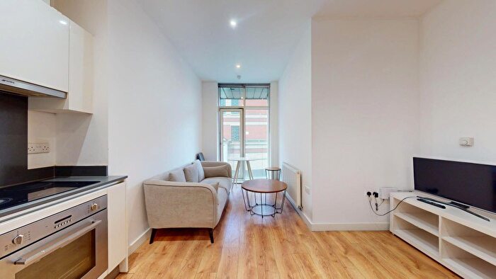 1 Bedroom Flat To Rent In Headstone Road, Harrow, HA1