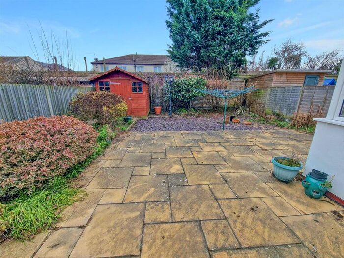 3 Bedroom SemiDetached Bungalow For Sale In Ingleside Crescent