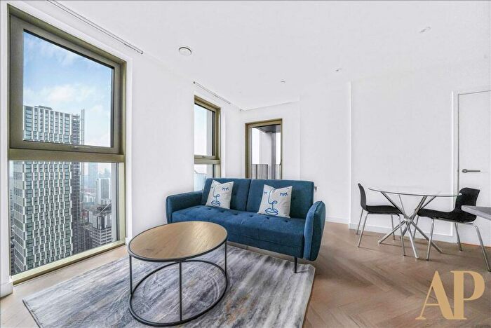 1 Bedroom Apartment To Rent In One Thames Quay, London, E14