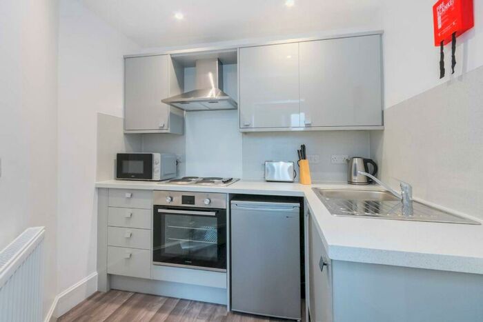 1 Bedroom Flat To Rent In Wheatfield Street, Gorgie, Edinburgh, EH11