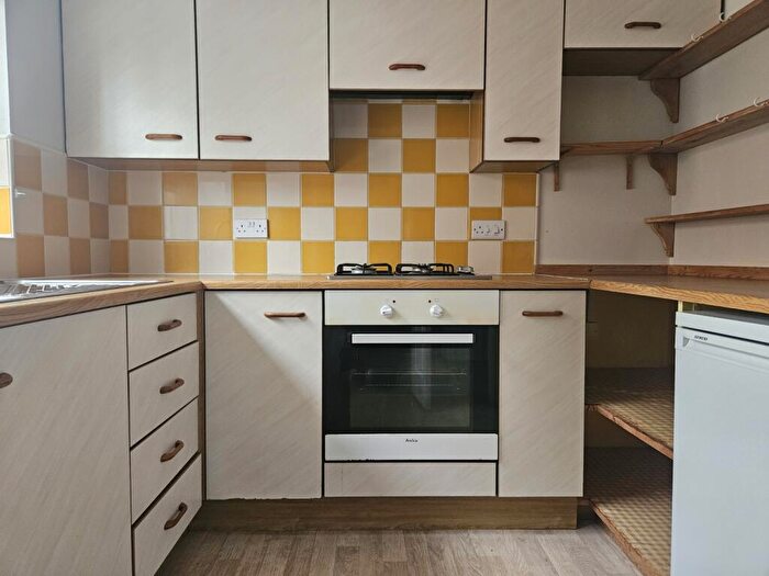 2 Bedroom End Of Terrace House To Rent In Barton Hill, Shaftesbury, Dorset, SP7