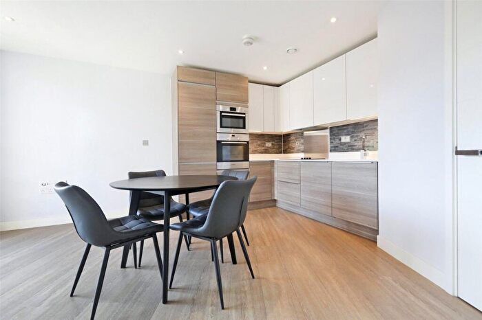 2 Bedroom Flat To Rent In Cadmus Court, Plough Way, London, SE16