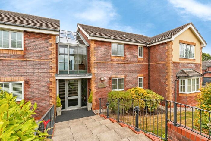 2 Bedroom Flat For Sale In Llys Y Graig, Bryn-y-Baal, Mold, Flintshire, CH7