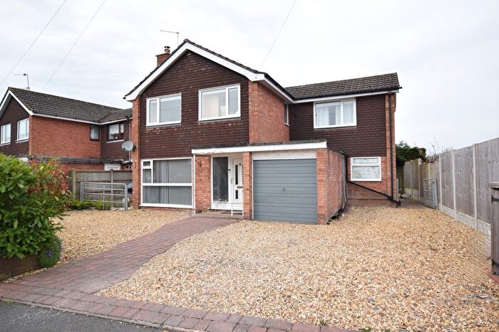 4 Bedroom Detached House For Sale In Balmoral Drive, Market Drayton, Shropshire, TF9