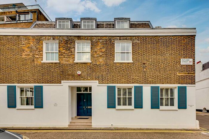 5 Bedroom Property To Rent In Montpelier Walk, Knightsbridge, London, SW7