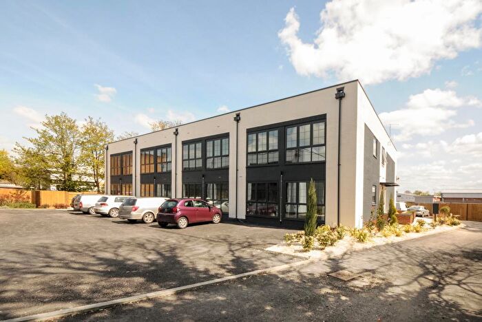 1 Bedroom Apartment To Rent In Newbury, Berkshire, RG14