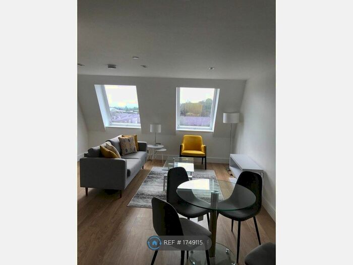 1 Bedroom Flat To Rent In Fairfield Road, Brentwood, CM14