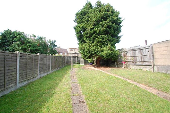 2 Bedroom End Of Terrace House For Sale In Coram Green, Hutton, CM13