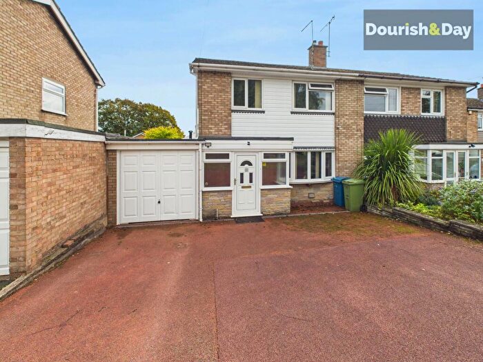 3 Bedroom Semi-Detached House For Sale In Crab Lane, Stafford, ST16